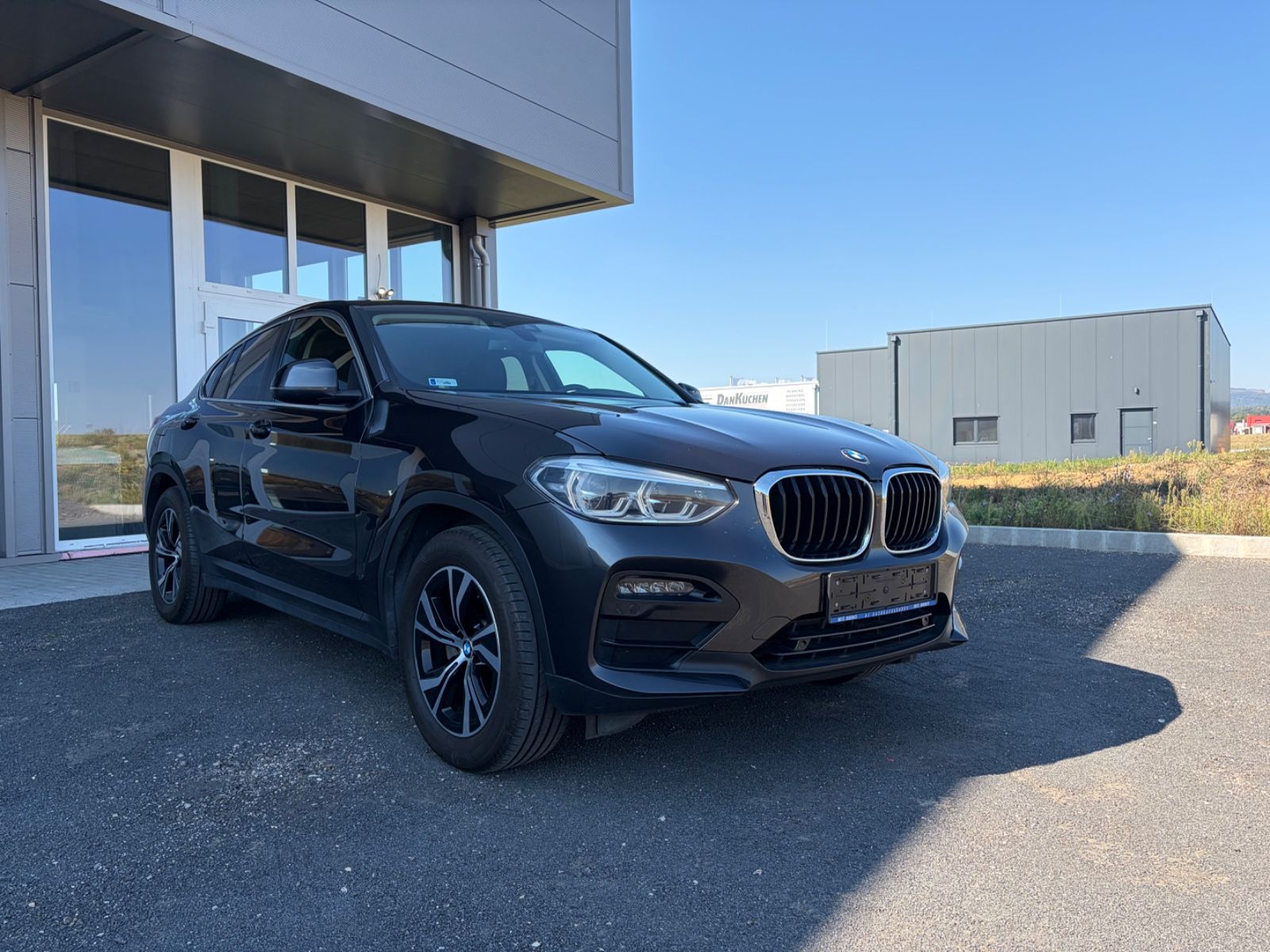 BMW X4 xDrive 20 d Advantage imagem 3