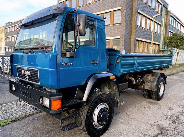 MAN L2000 18.285 L90 4x4 Allrad-Kipper *6-Zyl.*Klima