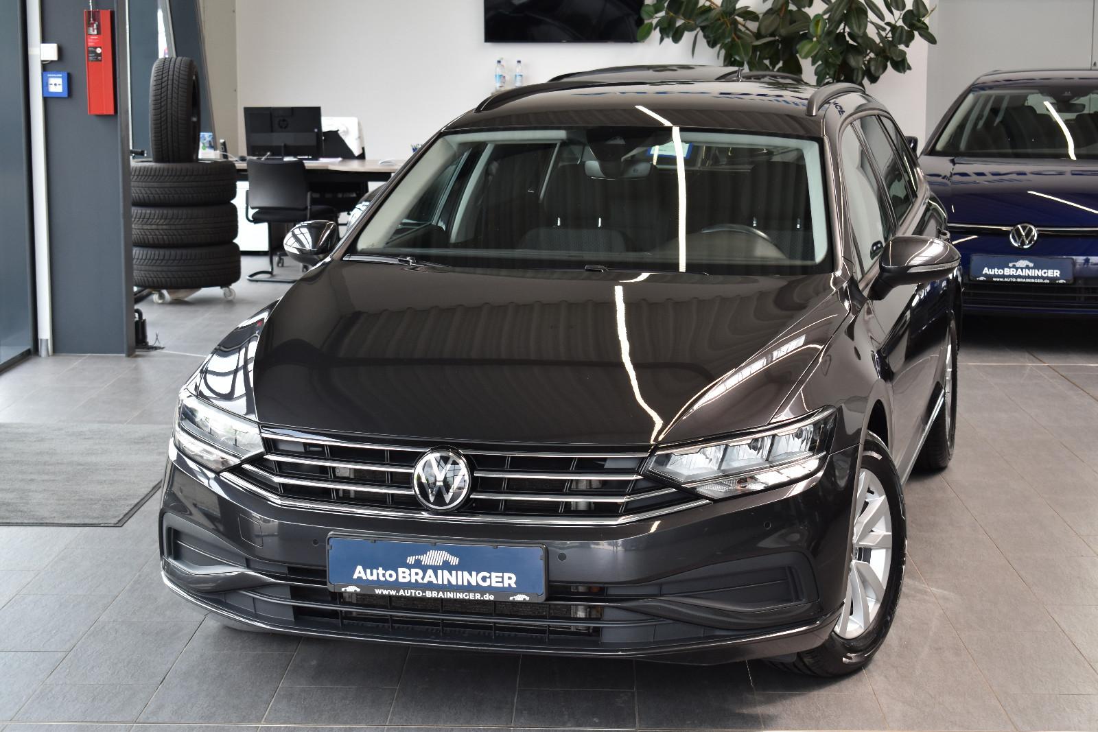 Volkswagen Passat Variant2.0TDI DSG LED~ACC~RFKamera~AHK