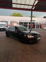 Audi Ukrainische auto Audi A8 Long D4 Stage 2 - gebrauchte Audi A8 aus dem Jahr 2024