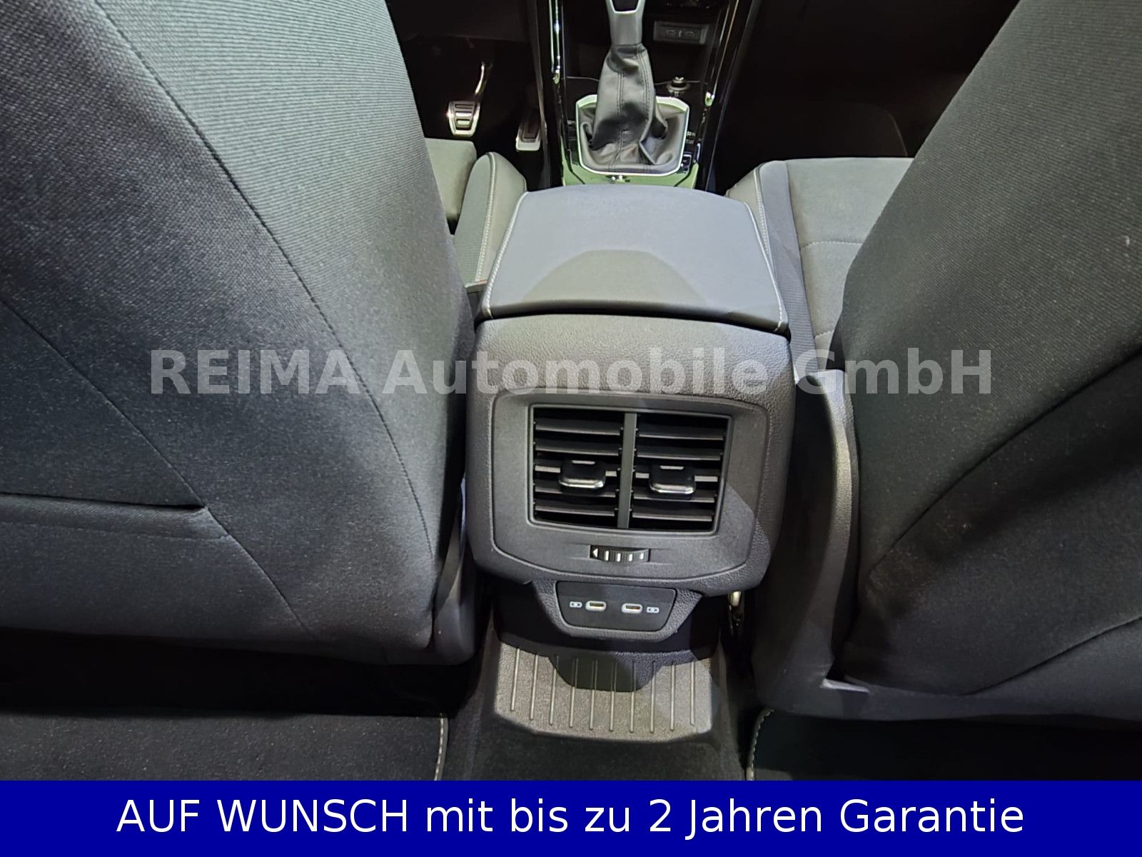 Fahrzeugabbildung Volkswagen T-Roc R-Line, LED, Massage, ACC