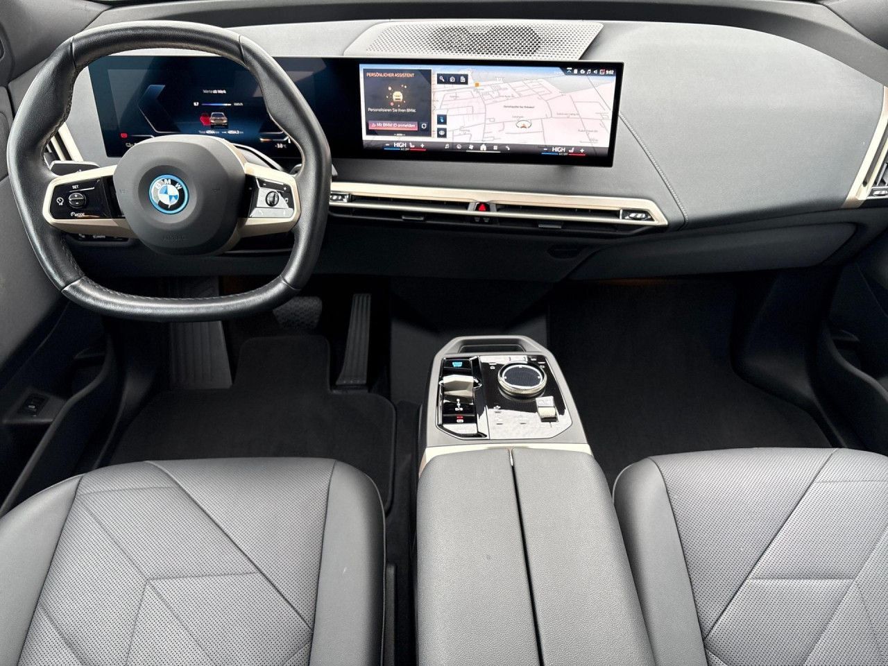 BMW iX - Bild 14