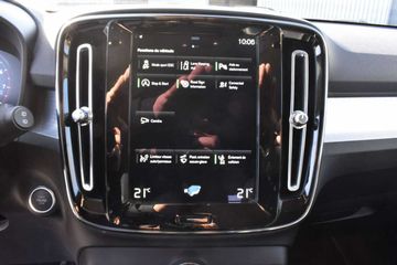 Volvo XC40 - 11