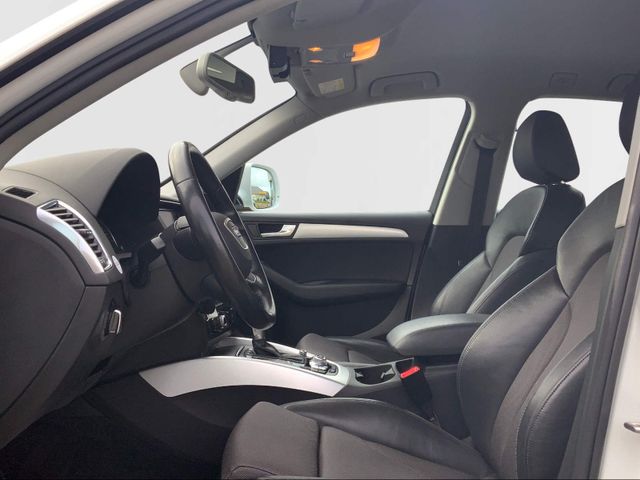 Q5 2.0 TDI quattro RFK,AHK,XENON,NAV.