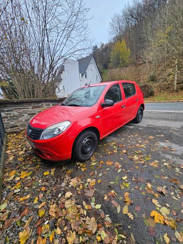 Dacia Sandero TÜV bis 10.25