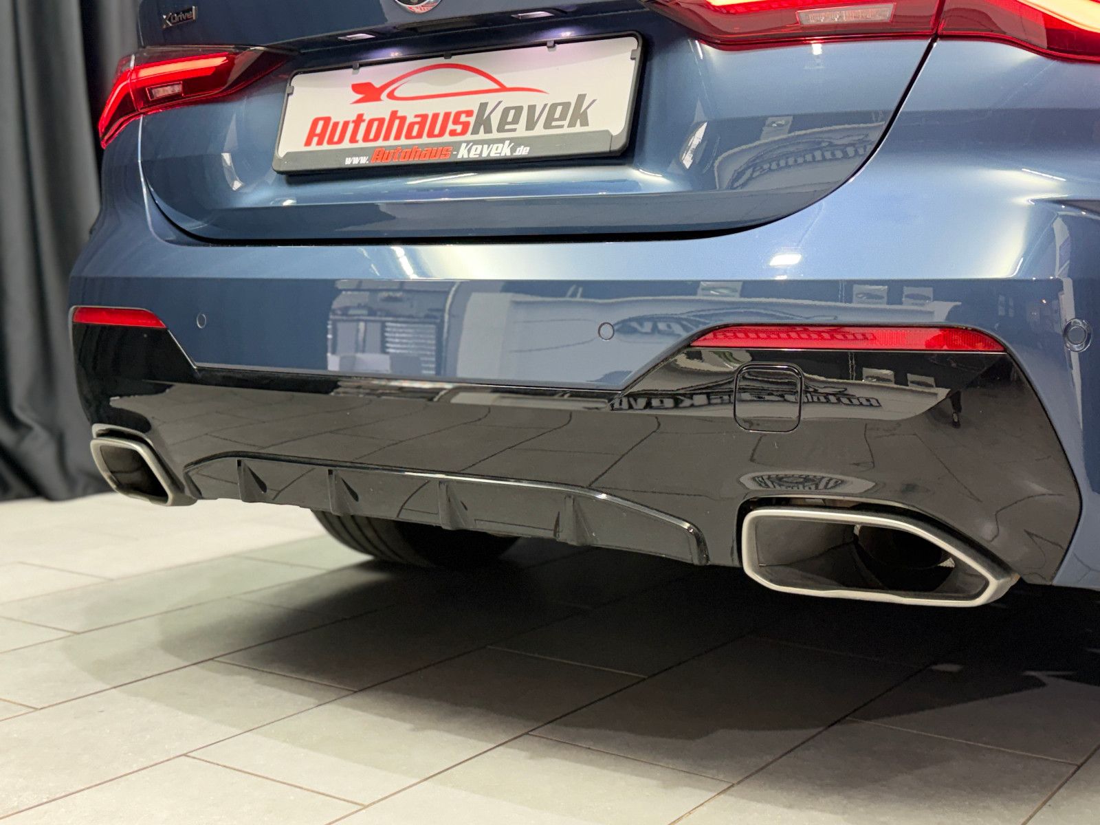 Fahrzeugabbildung BMW M440i xDrive Coupe|LASER|H&K|360°|M-Sitze|Gestik