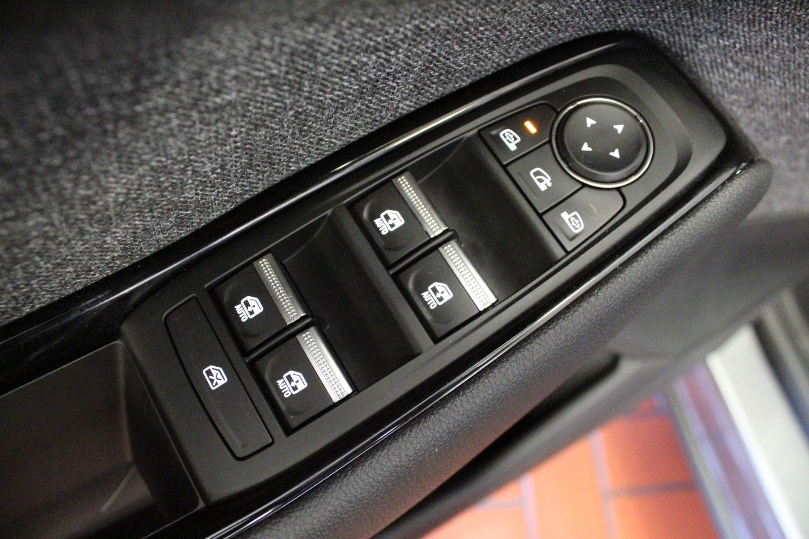 Fahrzeugabbildung Renault Espace Full Hybrid 200 Techno 7 Sitzer