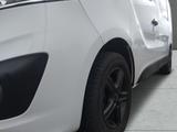 Opel Vivaro L1H1 Kombi 9-Sitzer 2,7t Navigationsystem - Opel Vivaro Gebrauchtwagen