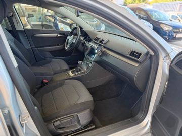 Volkswagen Passat Variant - 9