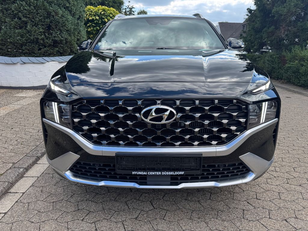 Image of Hyundai SANTA FE