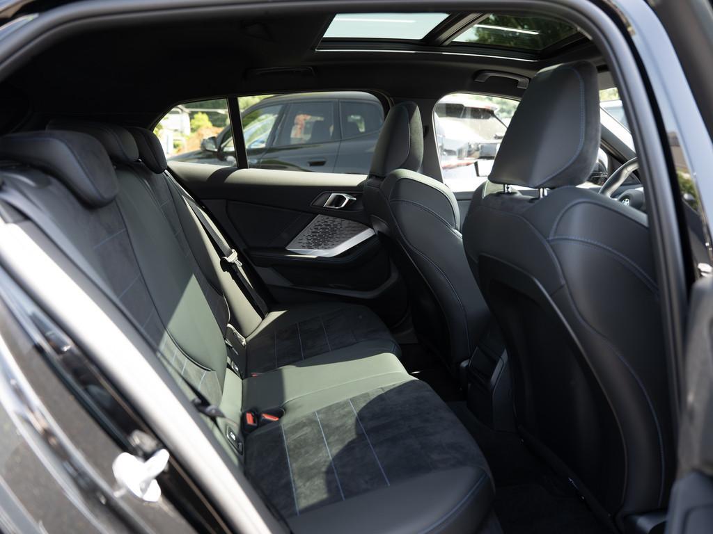 BMW 1 Series M-Sport PANO LED ACC NAVI KAMERA SHZ PDC, миниатюра 9