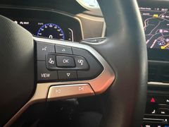 VW T-Roc 1.5 TSI Style DSG LED ACC NAVI AHK MASSAGE