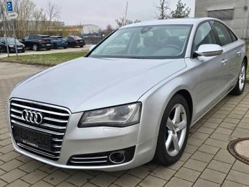 Audi A8 - 2