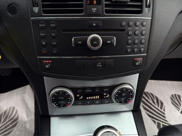 2008 Mercedes-BENZ C 220 缩略图 21