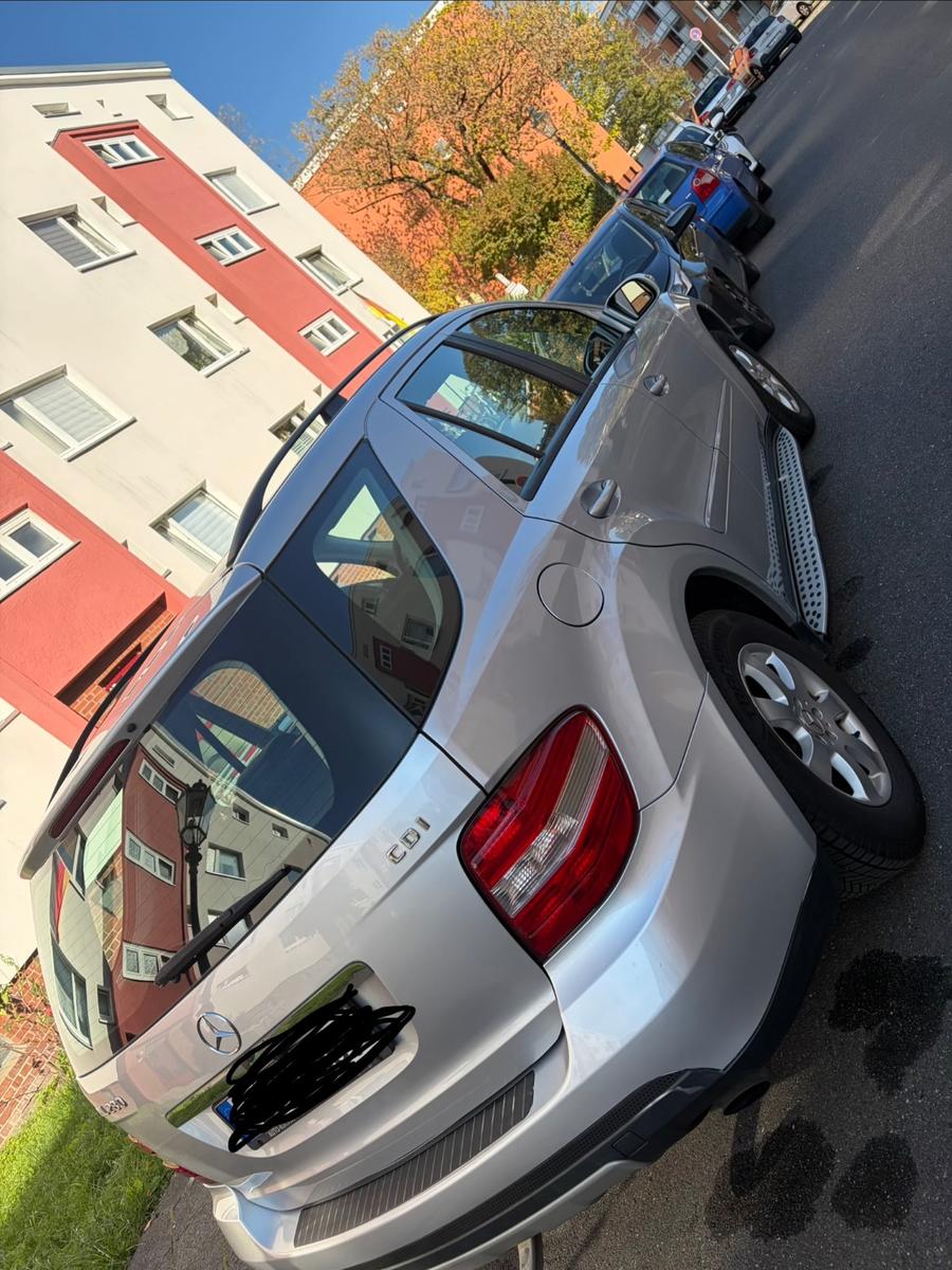 Mercedes-Benz ML280 2006 — photo 11