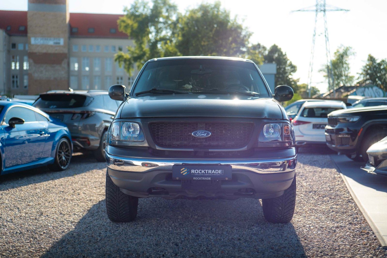 Fahrzeugabbildung Ford F150 5.4L V8 4x4 Triton SuperCab *LKW*AHK 3000kg