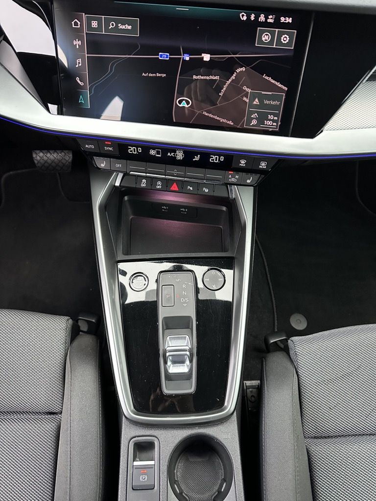 Fahrzeugabbildung Audi A3 SpB 35 TDI Advanced NAV+LED+VC+CARPLAY+1HD