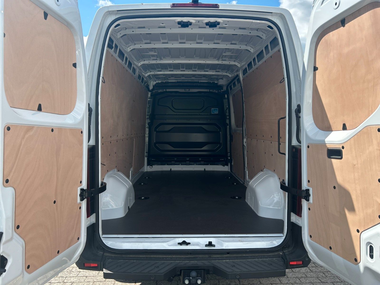 Renault Master - Bild 15