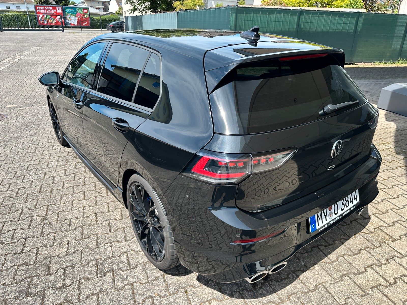 Volkswagen Golf VIII R 4M-Pano-ACC-DCC-19 -AHK-GARA foto 9