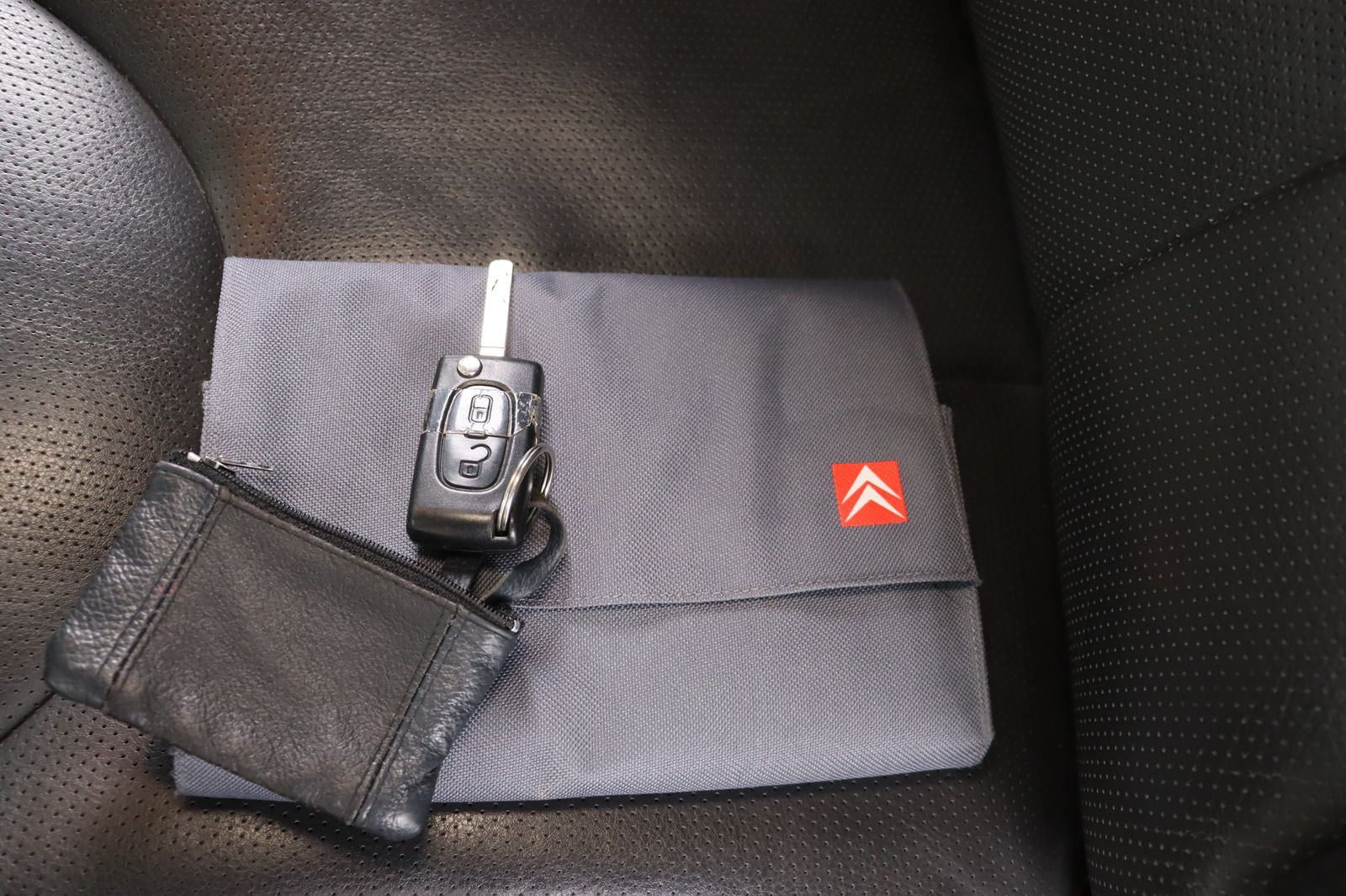 Fahrzeugabbildung Citroën C3 Pluriel 1.6 16V * Leder * Tempomat