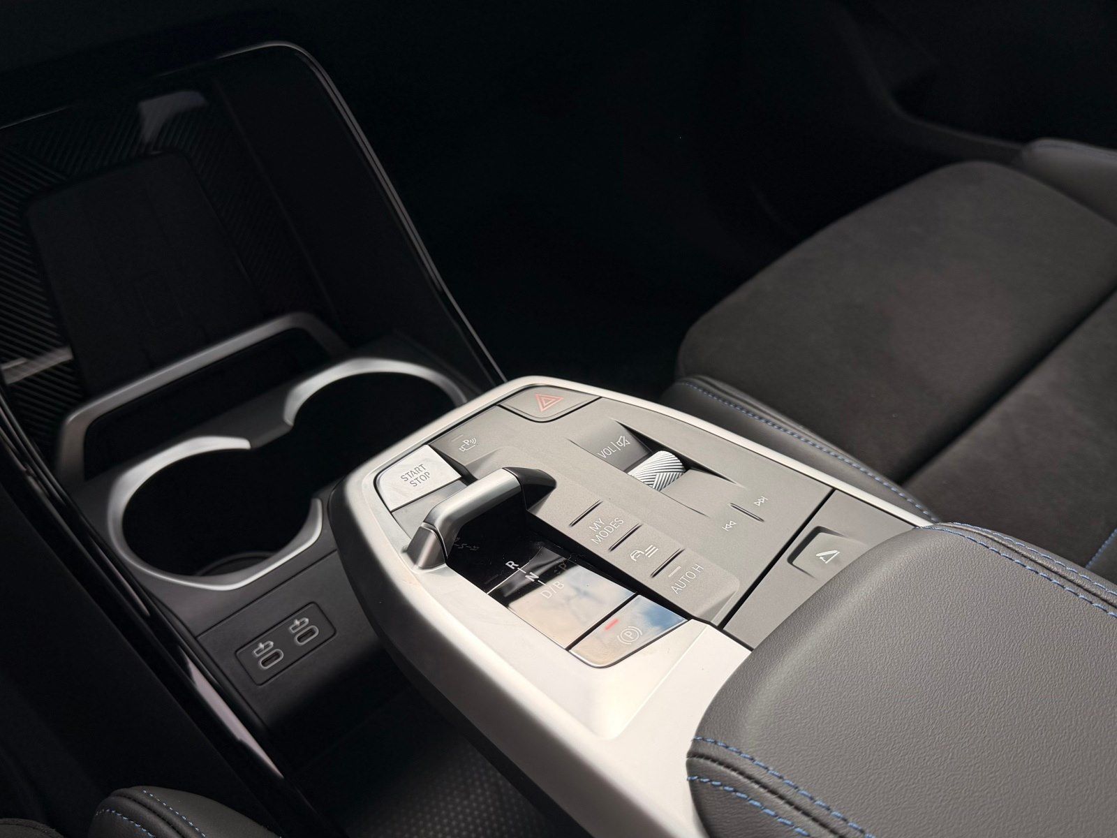 BMW iX1 - Bild 13