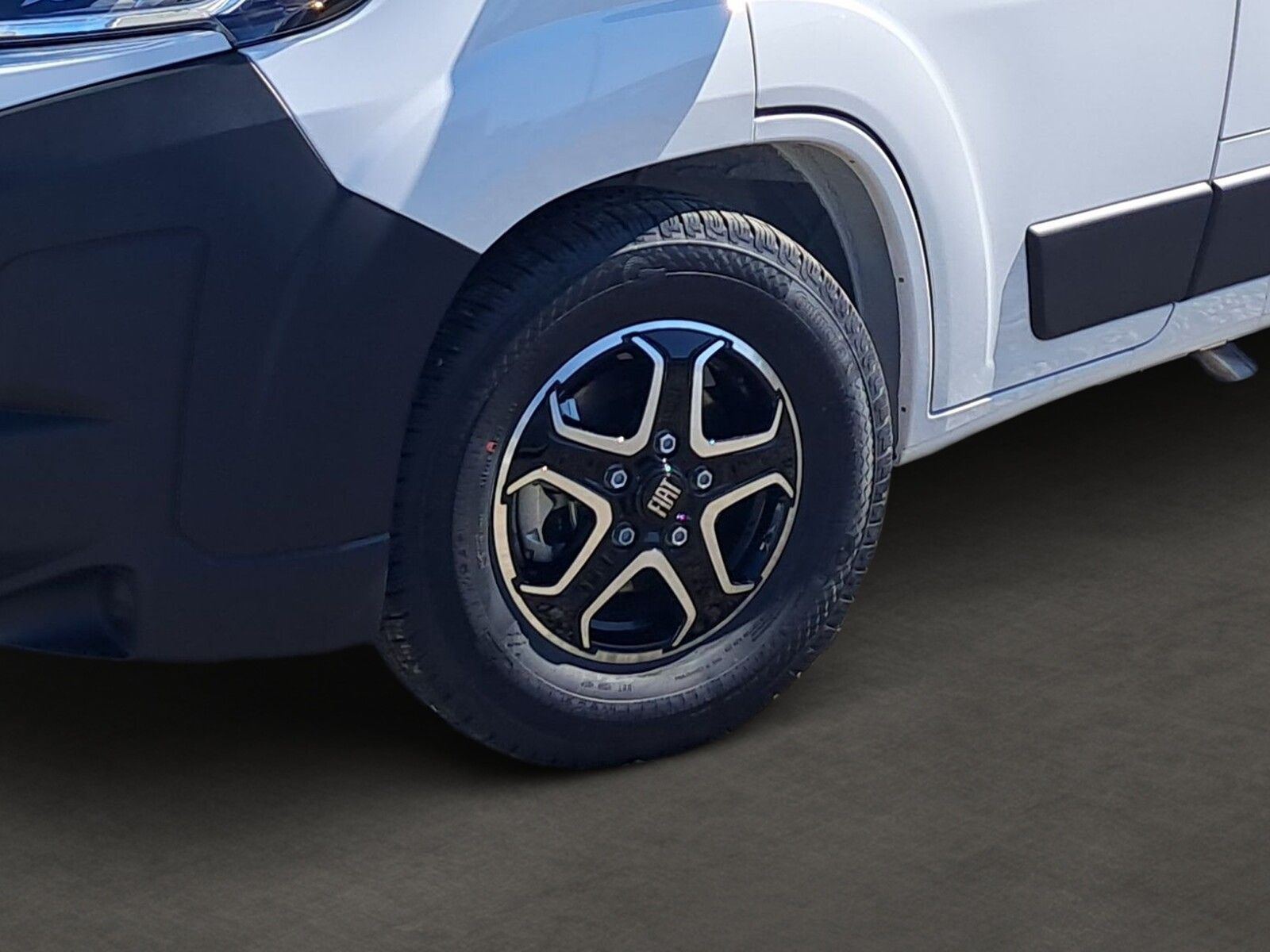 Fahrzeugabbildung Chausson Van First Line V594 Autom.Markise.Solar.Kamera