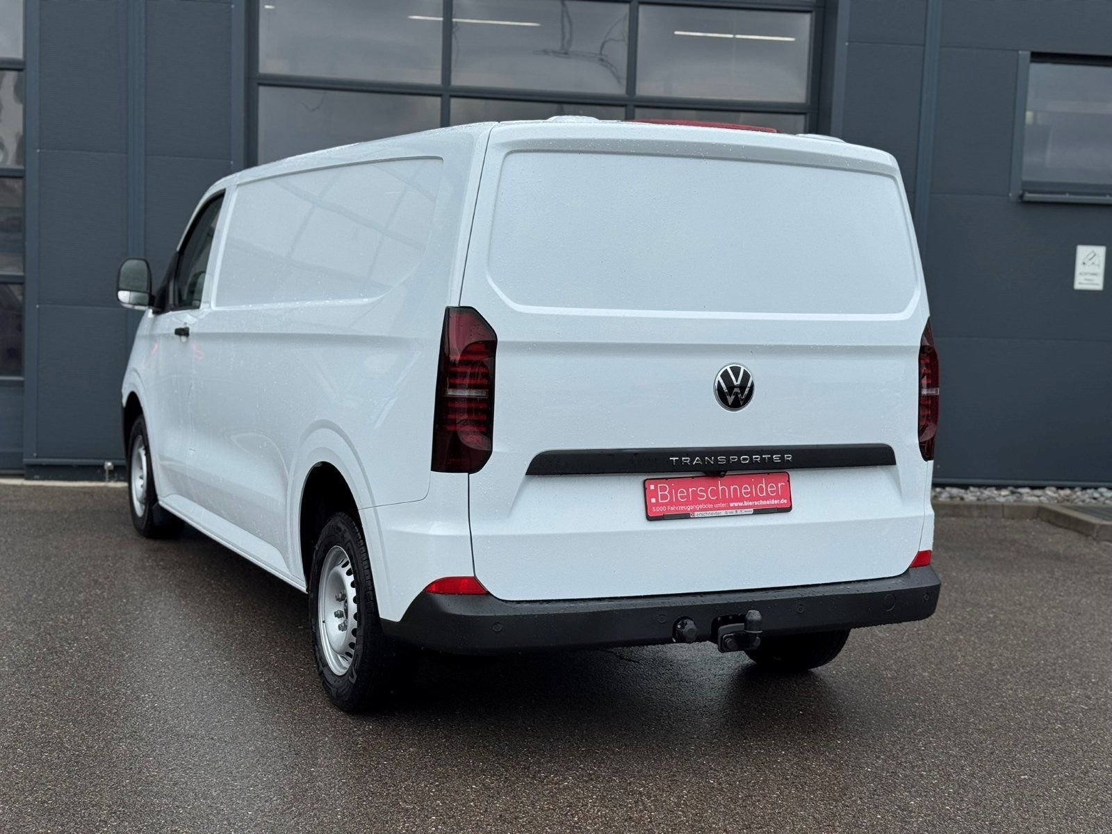 Volkswagen T7 Transporter - Bild 3