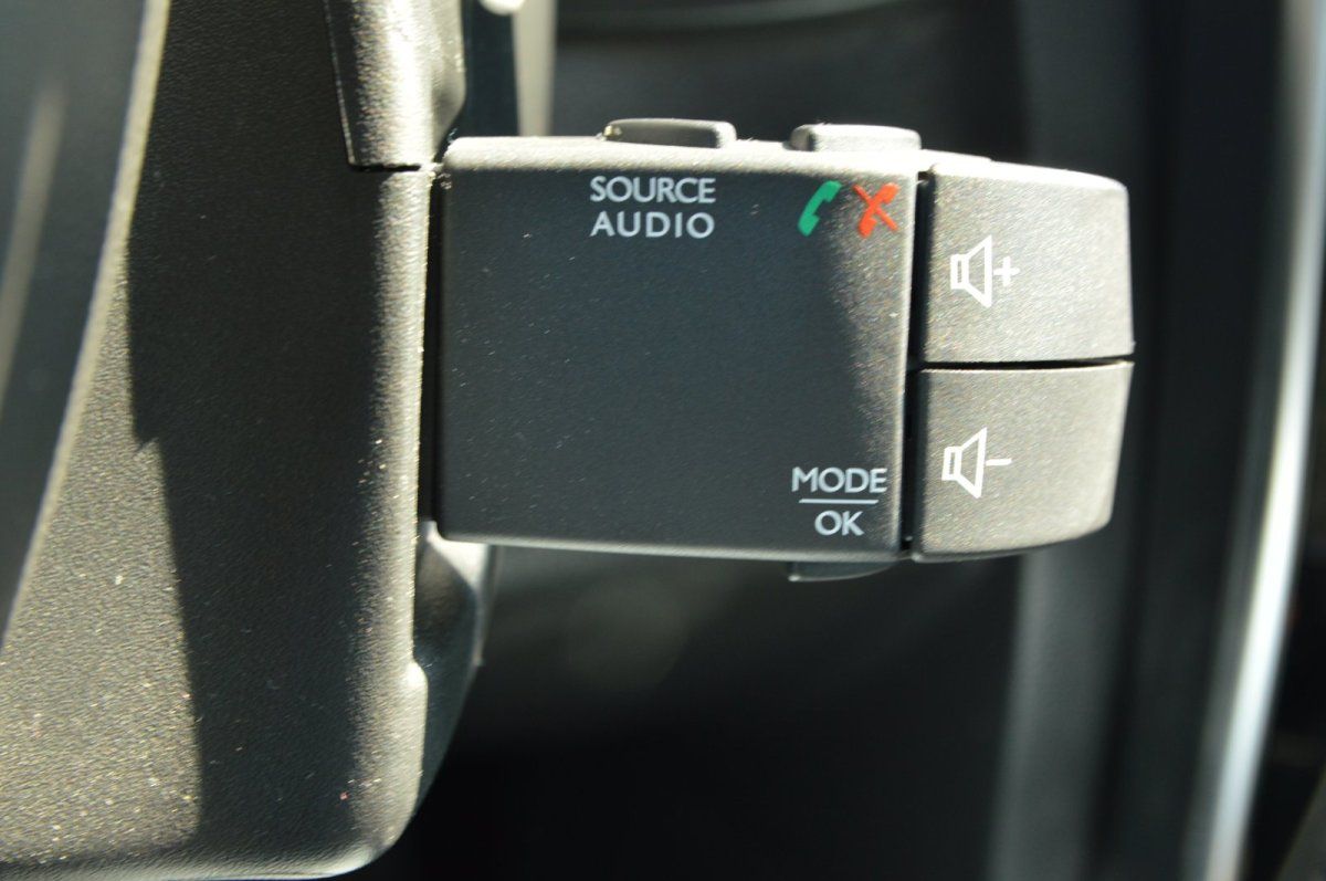 Fahrzeugabbildung Renault Clio IV AHK Alu  Limited