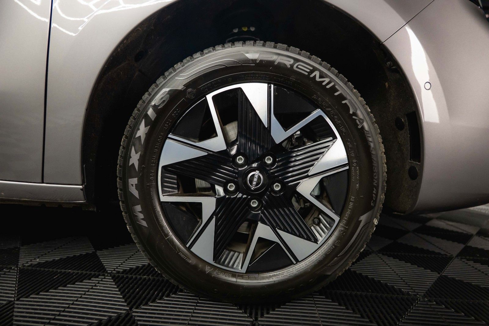 Fahrzeugabbildung Nissan Townstar Kombi L2 Tekna 7 Sitze *LED*Kamera*Navi