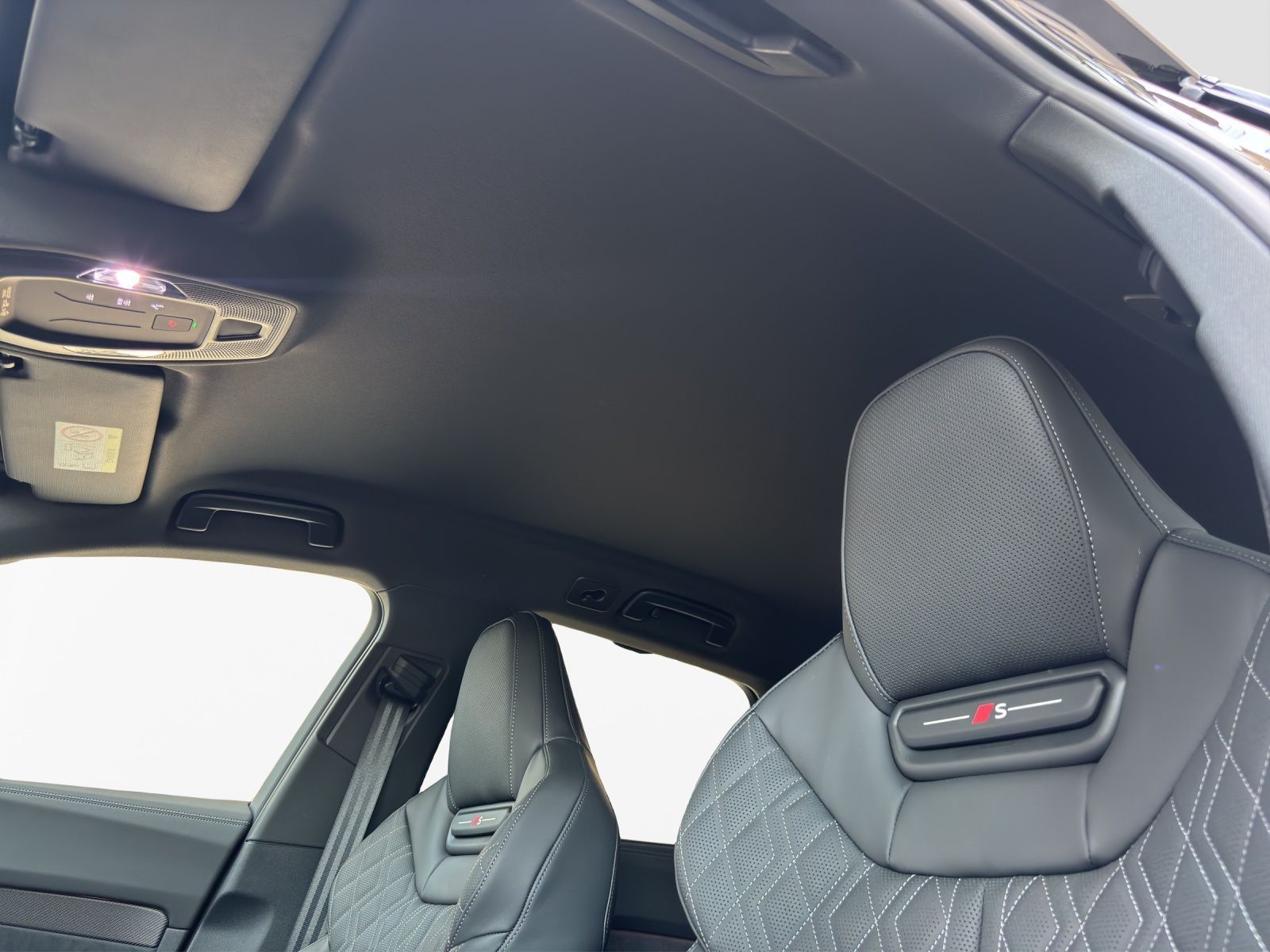 Audi S5 - Bild 10