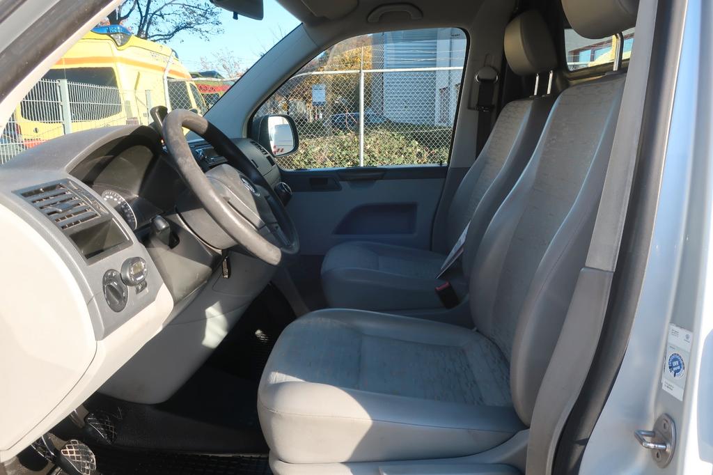 Volkswagen T5 Transporter