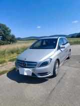 Mercedes-Benz Mercedes B-Klasse - Mercedes-Benz 190 mit Diesel-Antrieb