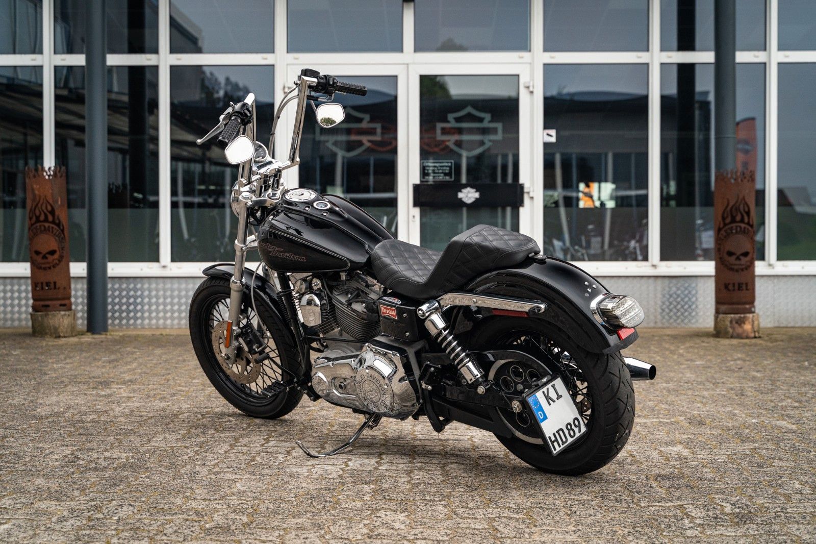 Fahrzeugabbildung Harley-Davidson DYNA SUPER GLIDE CUSTOM  FXDCI - PENZL - APE