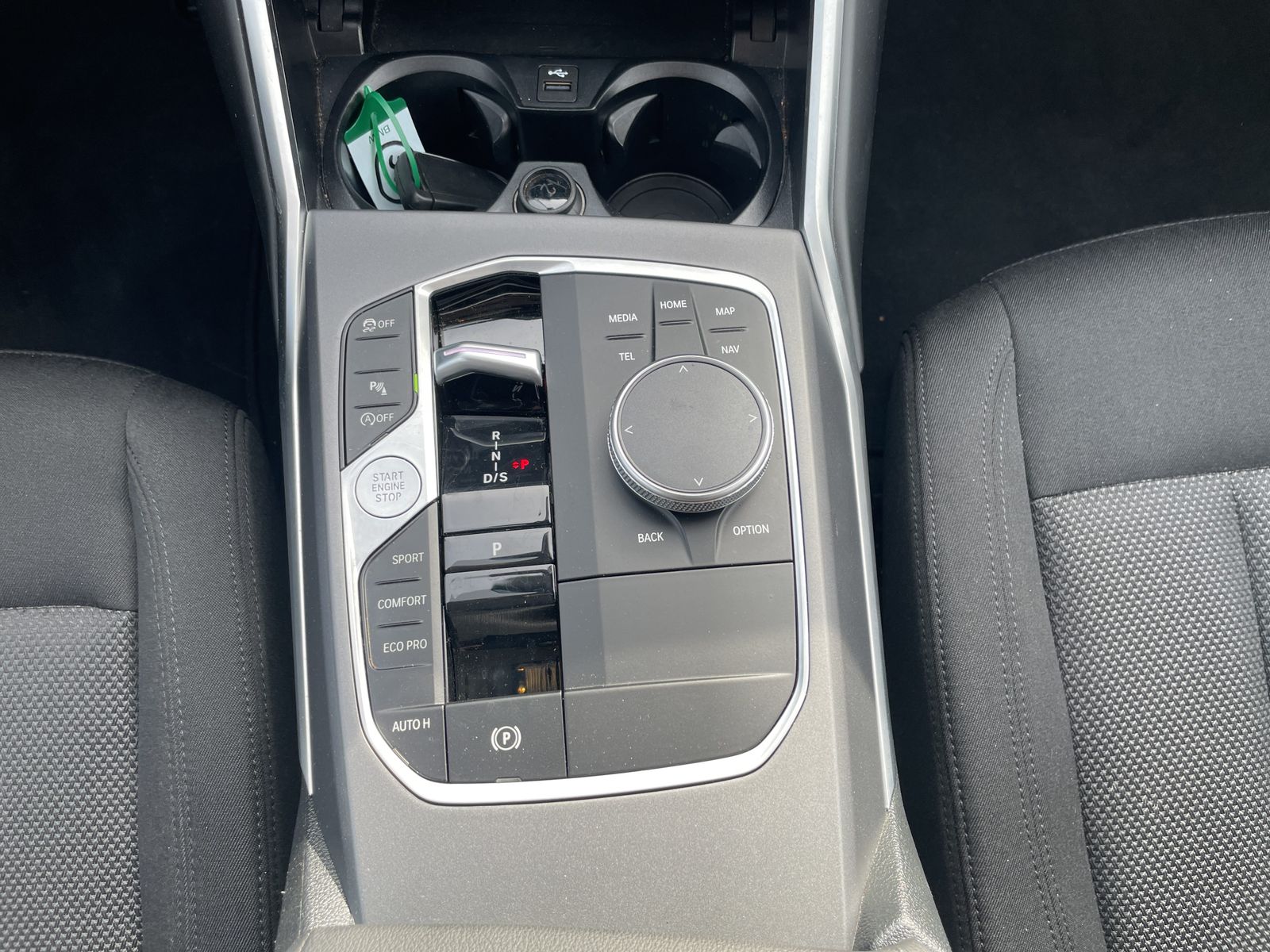 BMW 318i Touring Parkassi/Alarm/Komfortzug/Widescree foto 19