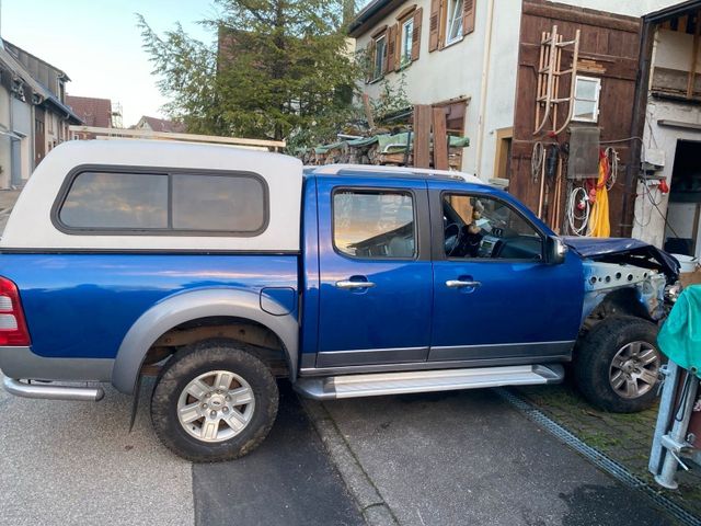 Ford Unfallfahrzeug Ford Ranger Wildtrak 3.0  ...