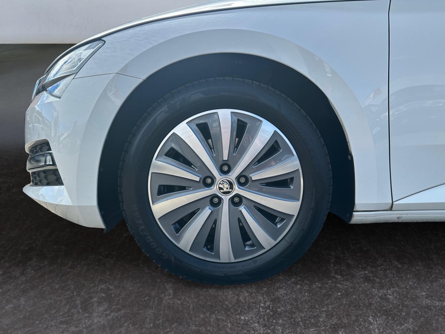 Skoda Superb Combi 1.5 TSI Style *LED*Virtual*ACC*AHK*, миниатюра 19