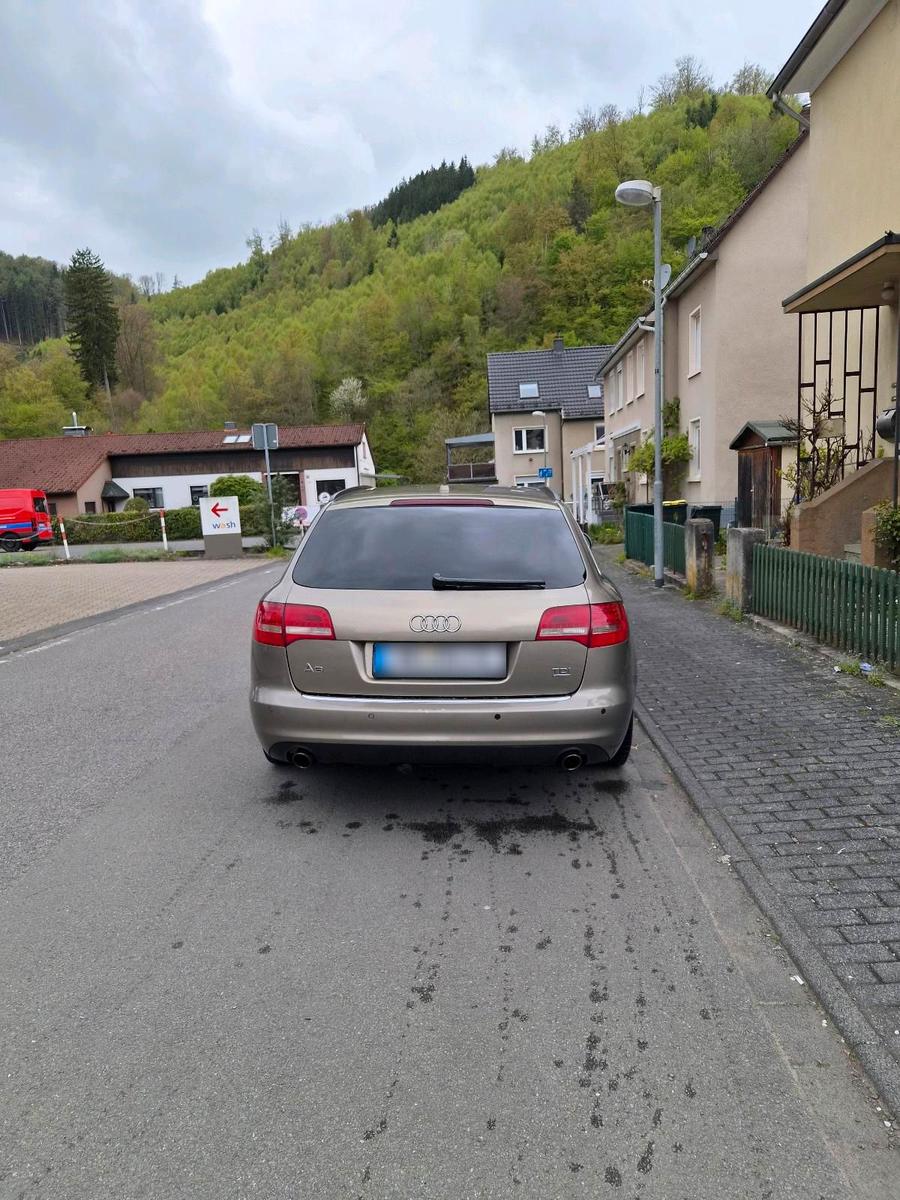 Audi Quattro 2011 — photo 6