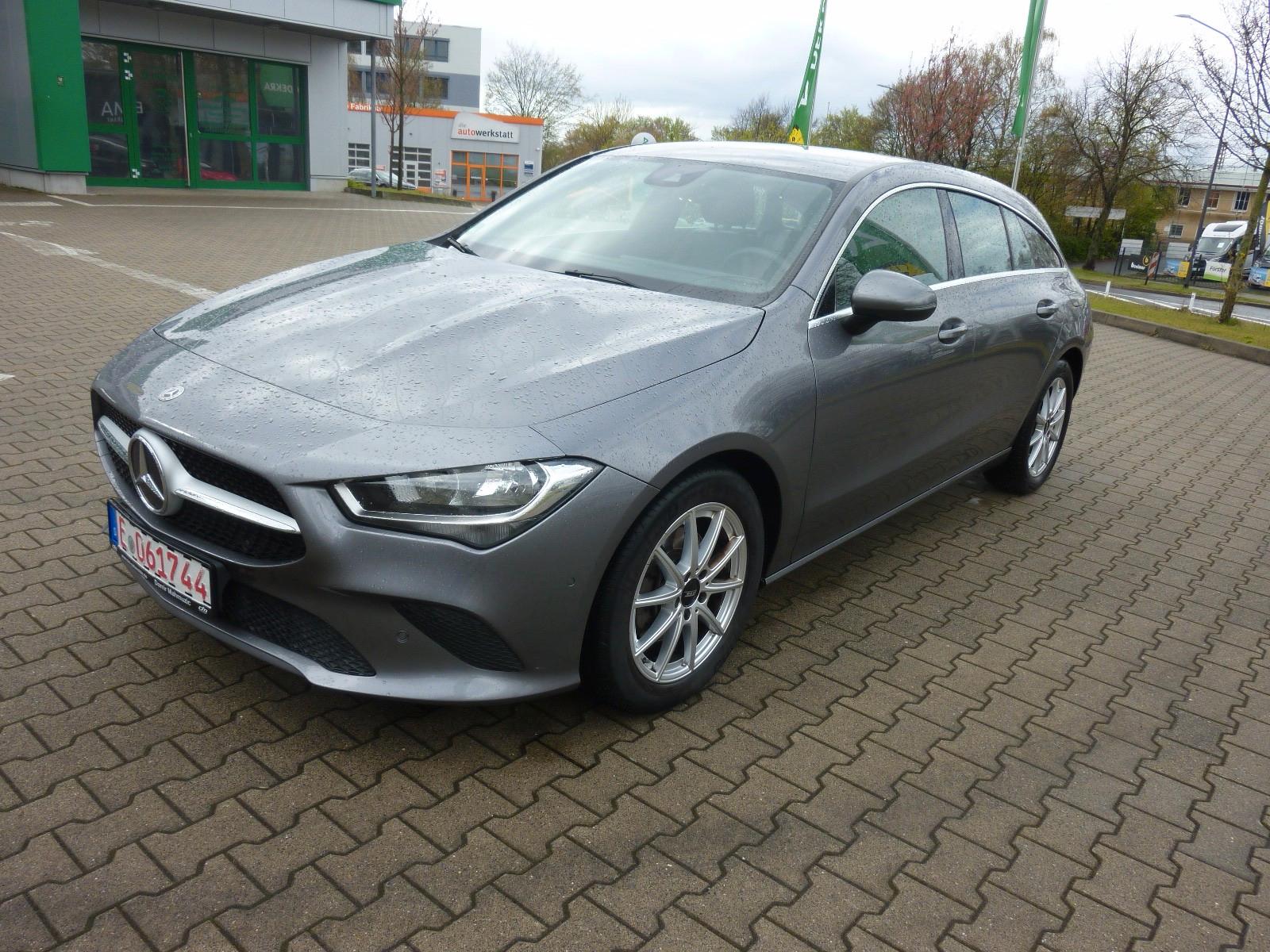 Mercedes-Benz CLA Shooting Brake CLA 180 d