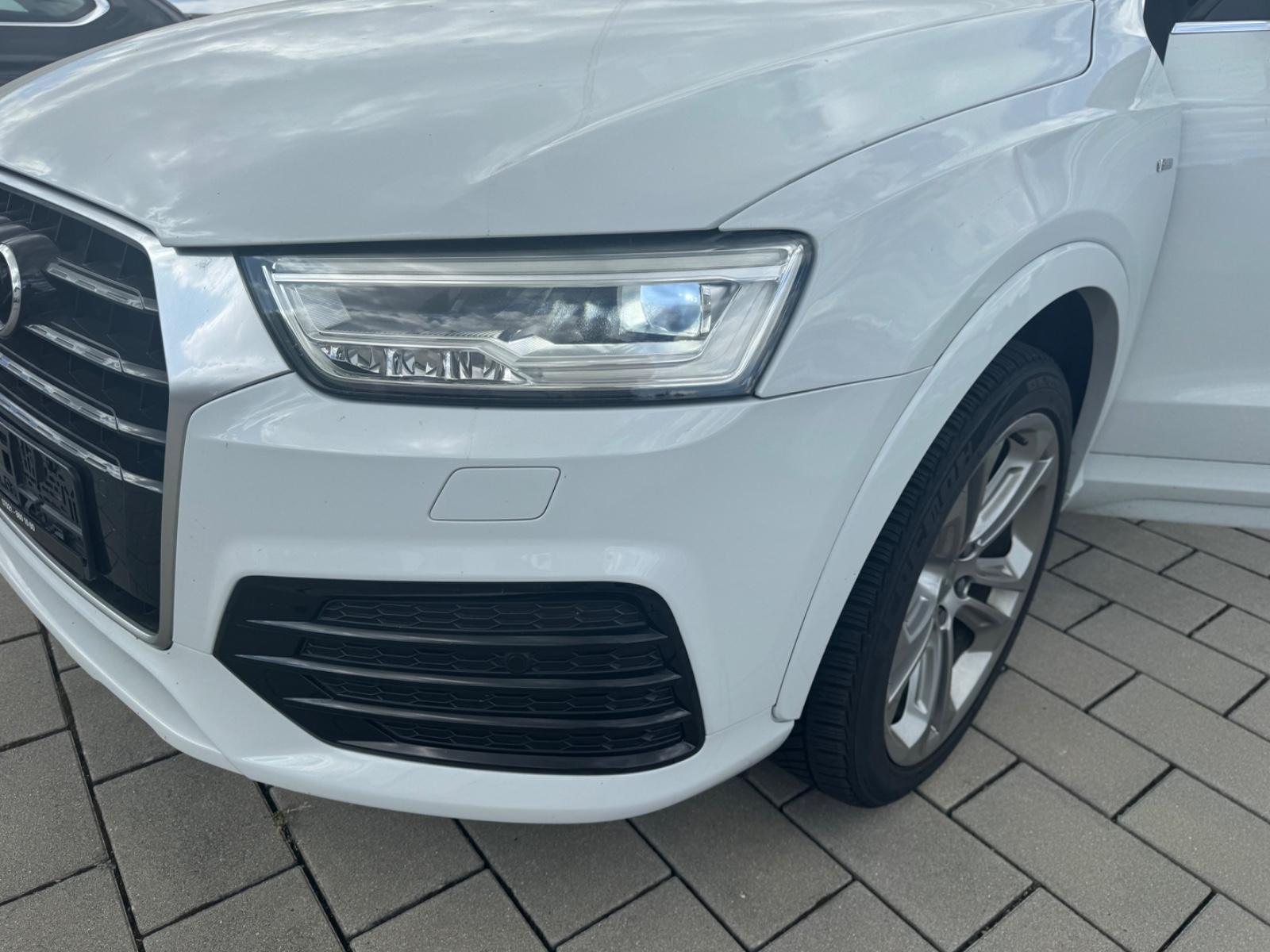 Audi Q3 2.0 TFSI S-Line/200PS/Panorama/LED/Leder/19"