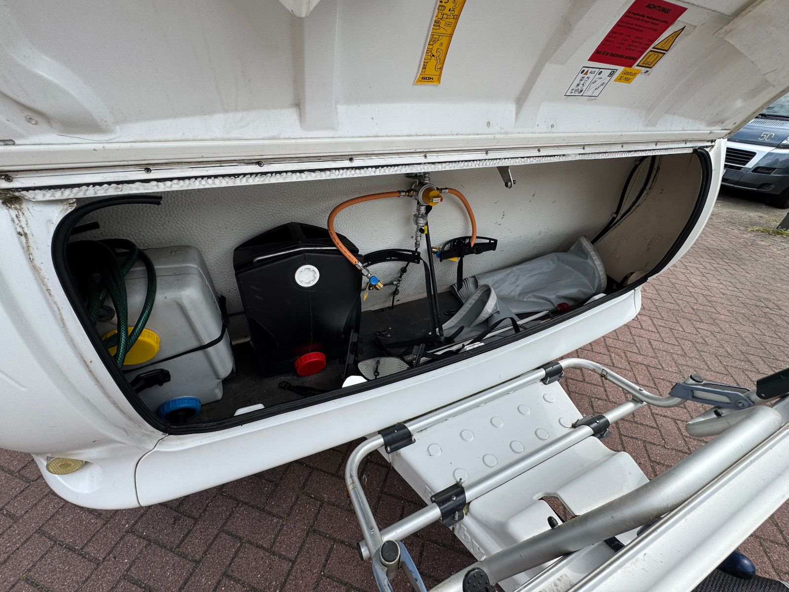 Fahrzeugabbildung Hobby 545 KMF DE LUXE SAT TV MOVER RUNDSITZGRUPPE