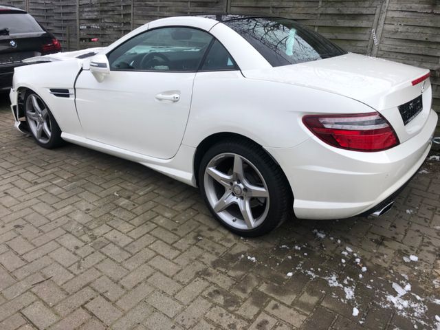 Mercedes-Benz SLK 350     AMG