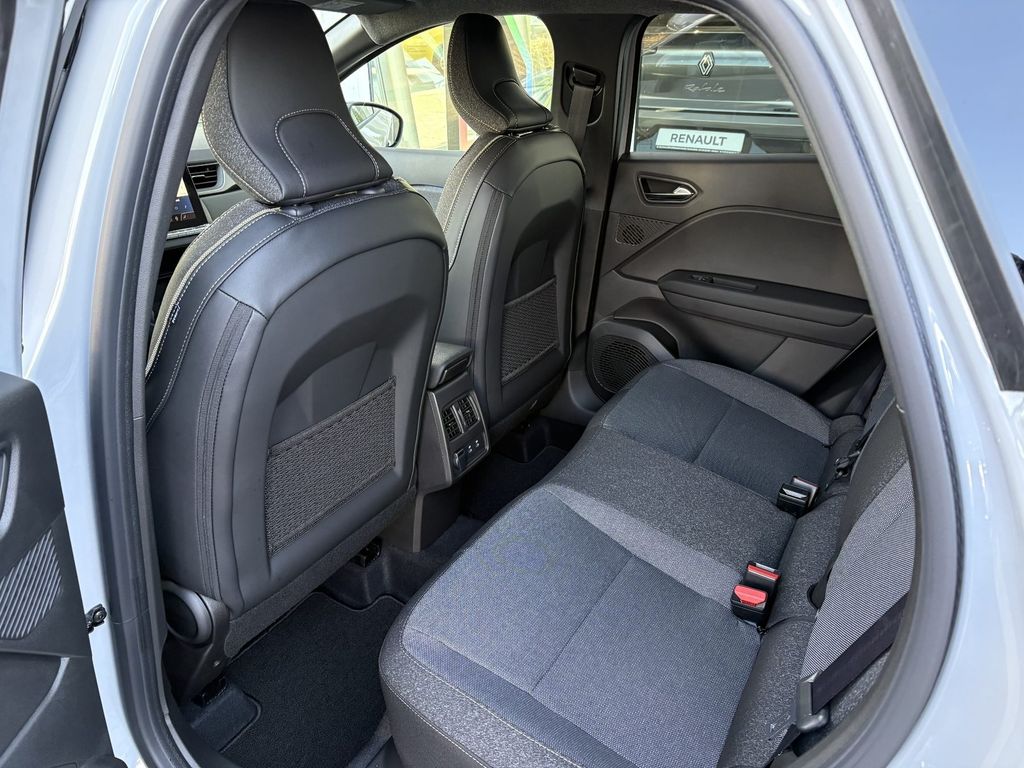 RENAULT Captur - Bild 9