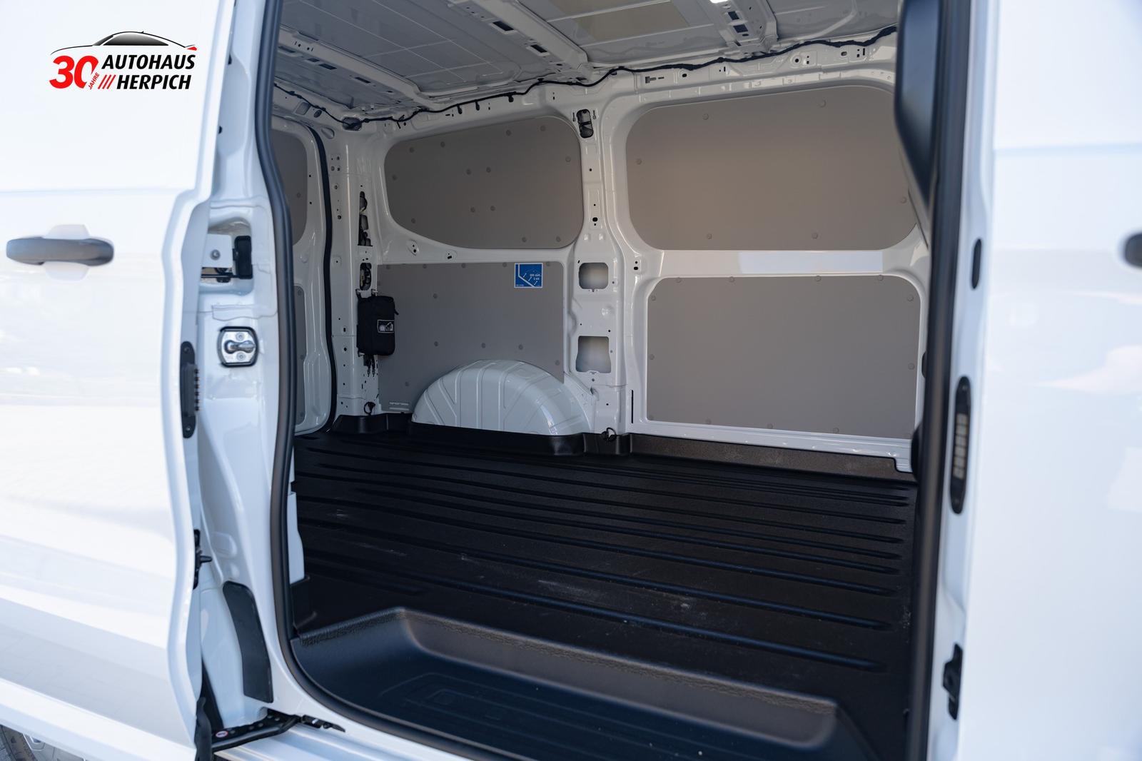 Ford Custom 320 L1 Trend FWD RFK PDC AHK DAB 