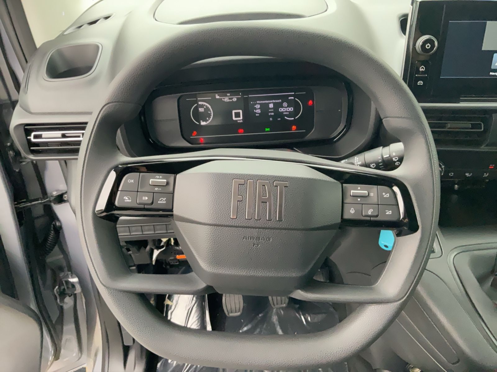 Fahrzeugabbildung Fiat Doblo L1 KaWa 1.5 101 PS MT + Allwetter,Kamera