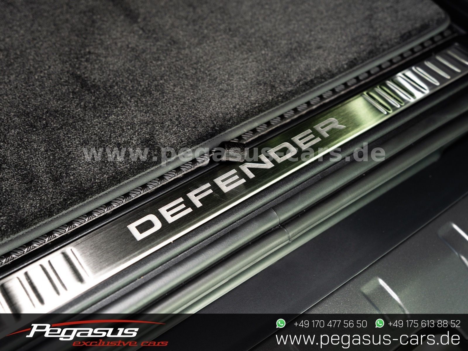 LAND ROVER Defender - 26