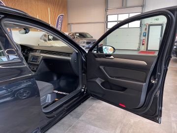 MYAUTOCENTER – Gebraucht- und Jahreswagen mit Werkstattservice in Pfaffenhofen Volkswagen Passat Variant Trendline BMTStart-Stopp*2.Hand*