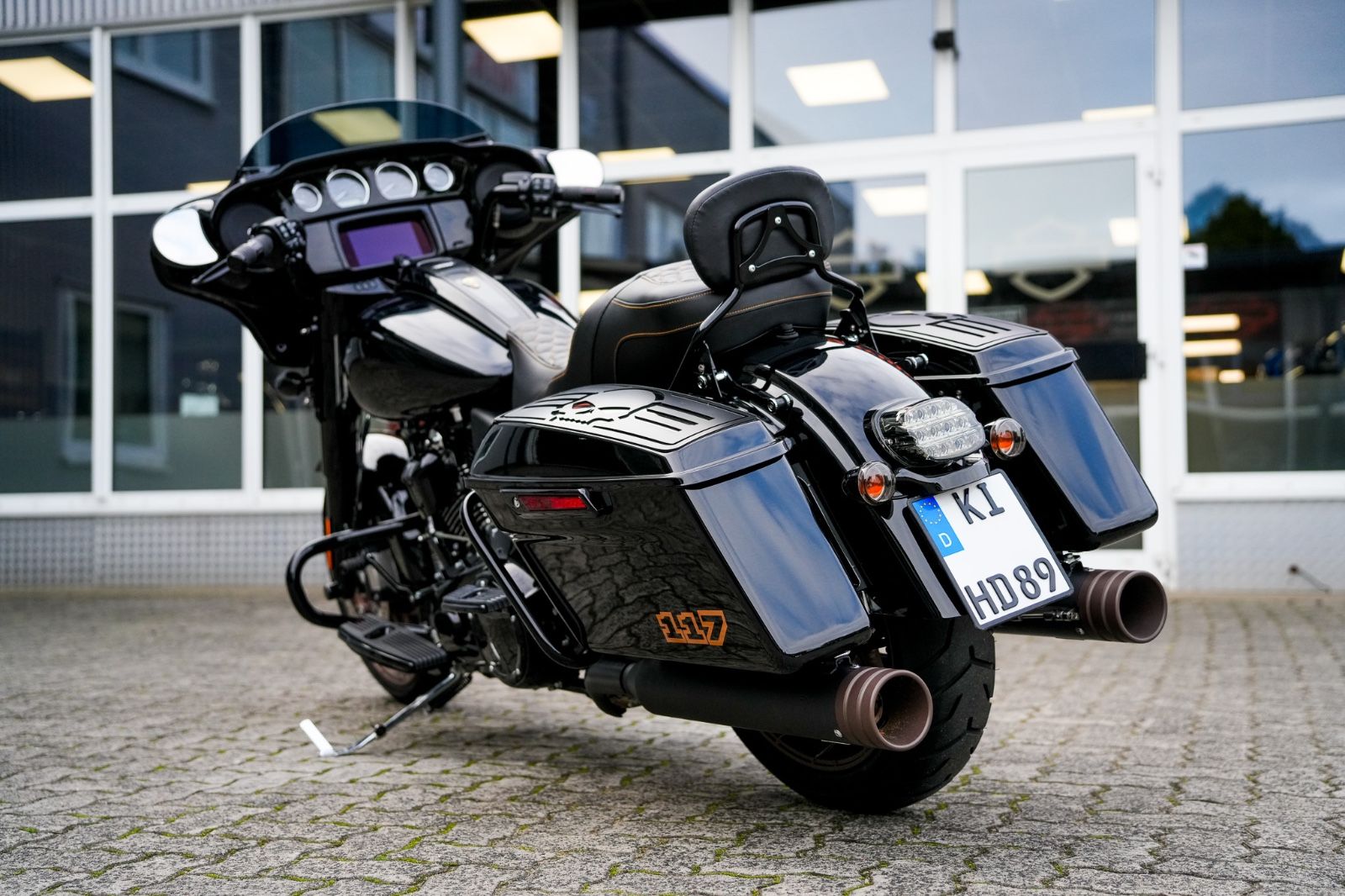 Fahrzeugabbildung Harley-Davidson FLHXST Street Glide ST 117 cui - Kesstech