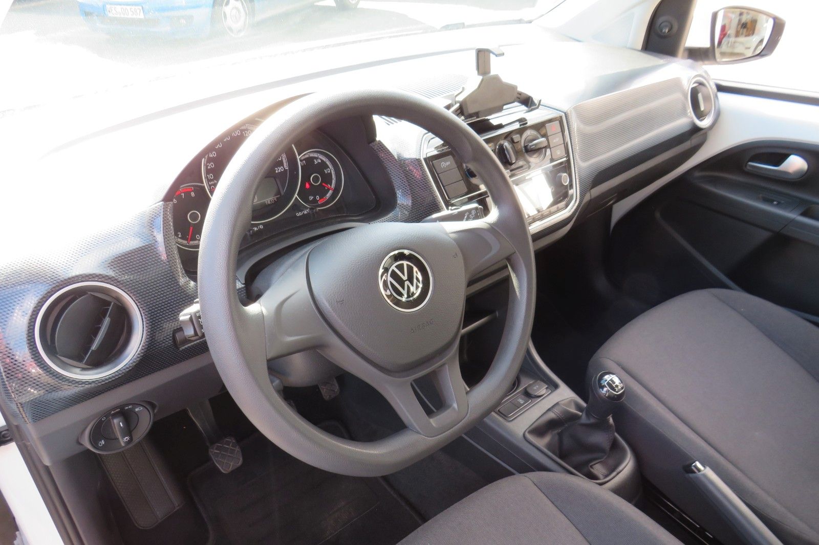 Fahrzeugabbildung Volkswagen up! GRA KLIMA PDC NOTBREMS APP-CONNECT 1.HD
