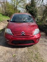 Citroën C3 1.6 16V Confort Autom. Confort - Citroën C3: Confort