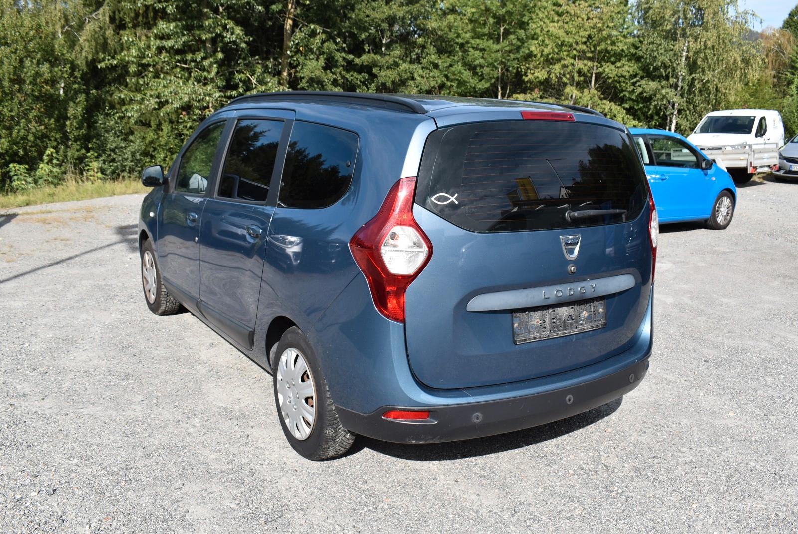 Dacia Lodgy 2015 — photo 8